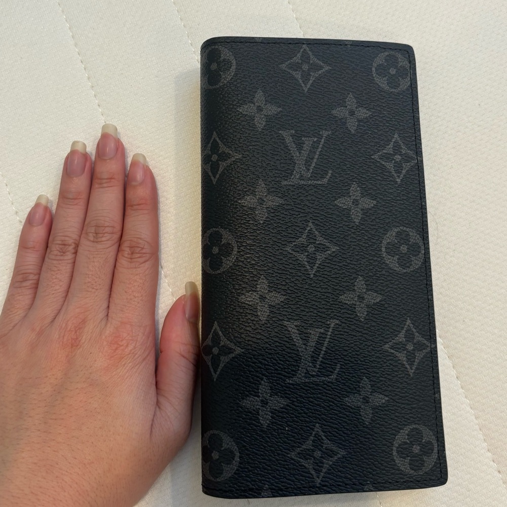 Wallet - Picture 2 of 2